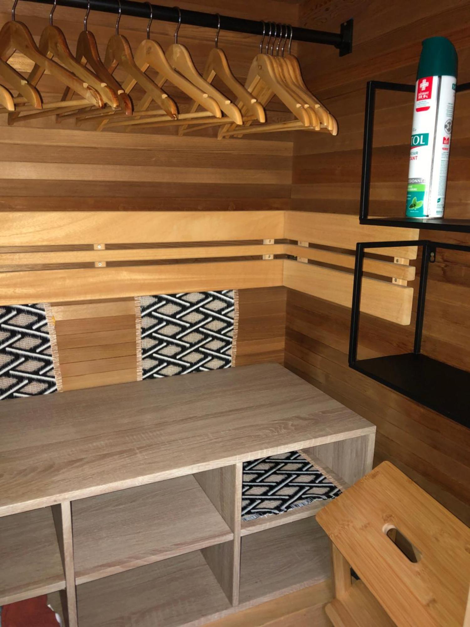 2 Pieces Independant Avec Son Jardinet Prive 호텔 보르고 외부 사진